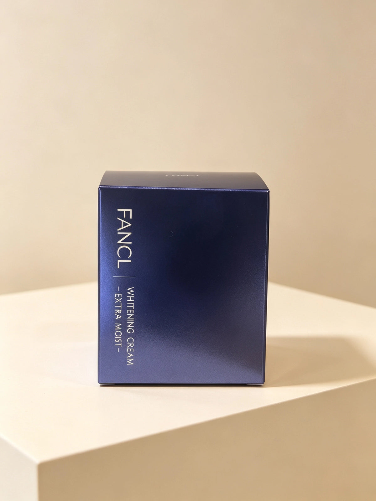 WHITENING & NOURISHING CREAM - EXTRA MOIST